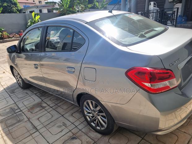 Mitsubishi Mirage 2018 Gray