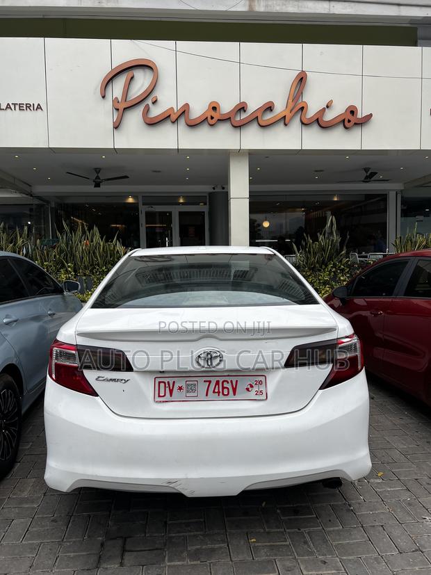 Toyota Camry 2014 White