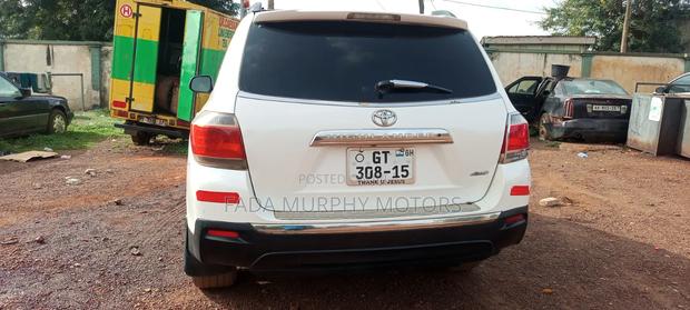 Toyota Highlander 2012 White