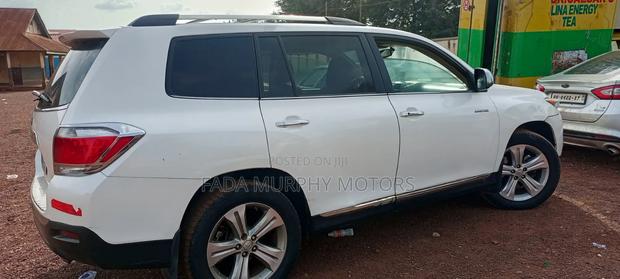 Toyota Highlander 2012 White