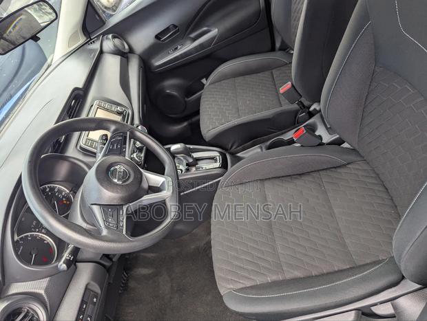 Nissan Kicks 2022 Blue