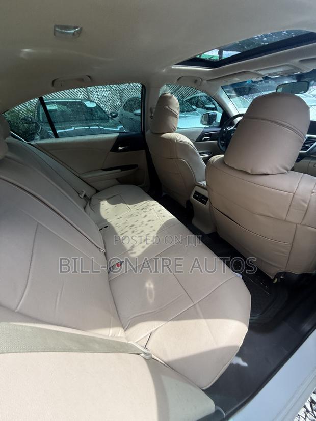 Honda Accord EX 4dr Sedan FWD (2.4L 4cyl 2A) 2017 White