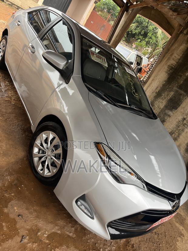 Toyota Corolla LE 4dr Sedan (1.8L 4cyl CVT) 2016 Silver