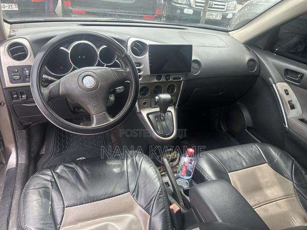 Pontiac Vibe 1.8 AWD 2005 Gray