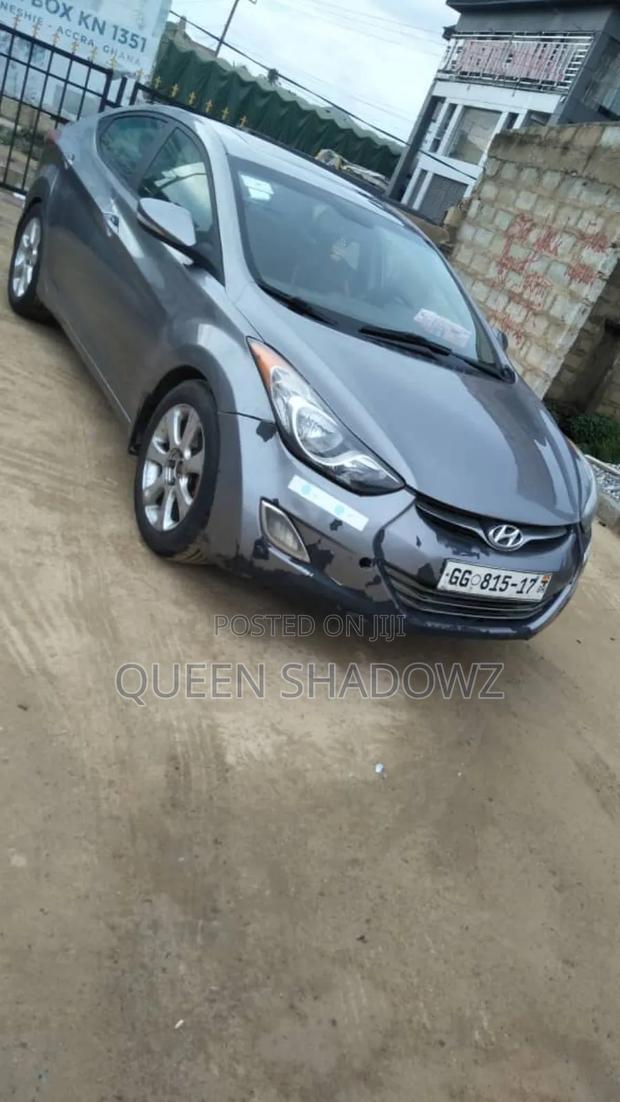 Hyundai Elantra 2012 Silver