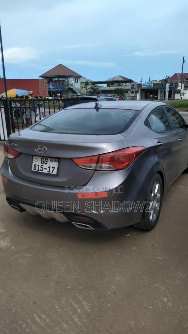 Hyundai Elantra 2012 Silver