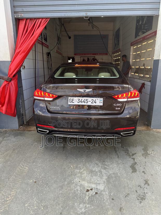 Genesis G80 3.8 2018 Brown