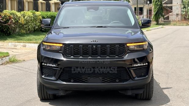 Jeep Grand Cherokee Limited 4x4 2024 Black