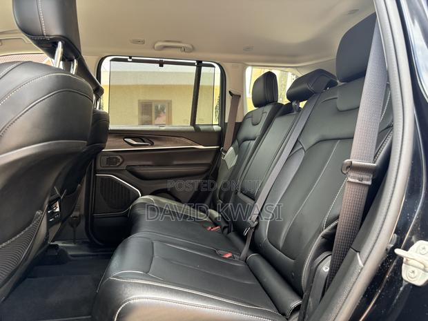 Jeep Grand Cherokee Limited 4x4 2024 Black