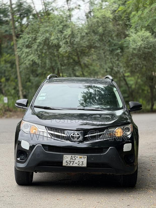 Toyota RAV4 LE 4dr SUV (2.5L 4cyl 6A) 2015 Black