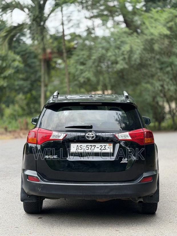 Toyota RAV4 LE 4dr SUV (2.5L 4cyl 6A) 2015 Black