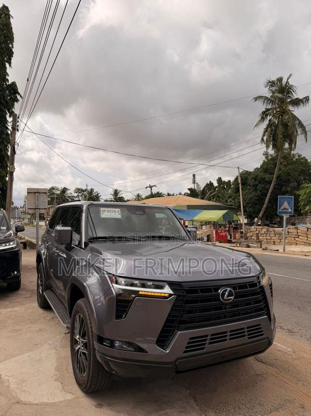 New Lexus GX 550 Premium+ 4WD 2025 Gray