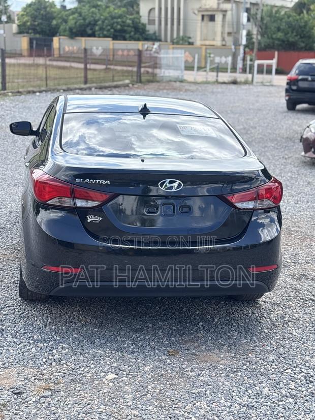Hyundai Elantra 2015 Black
