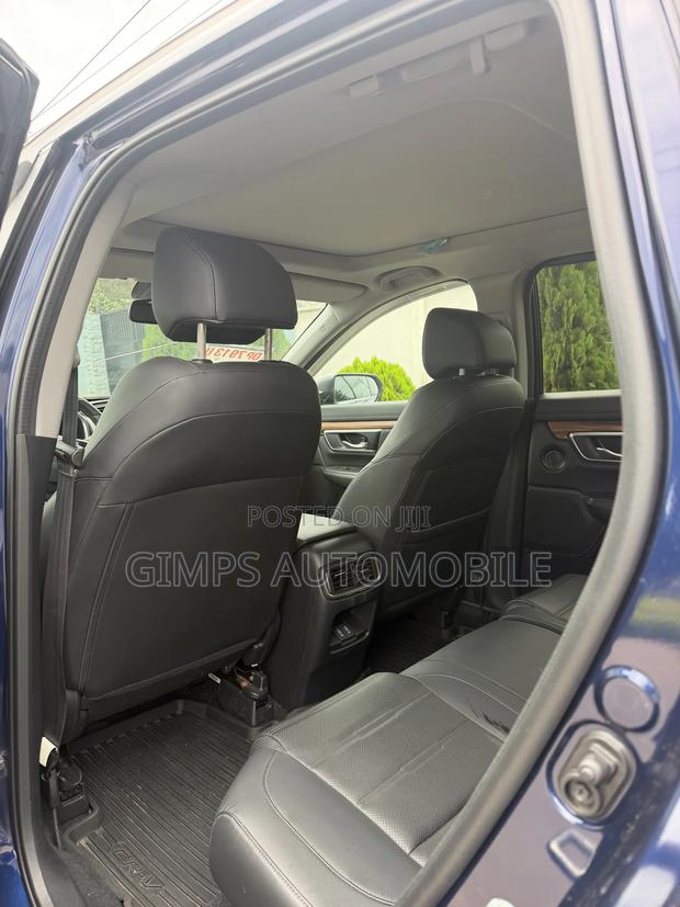 Honda CR-V Touring AWD 2020 Blue