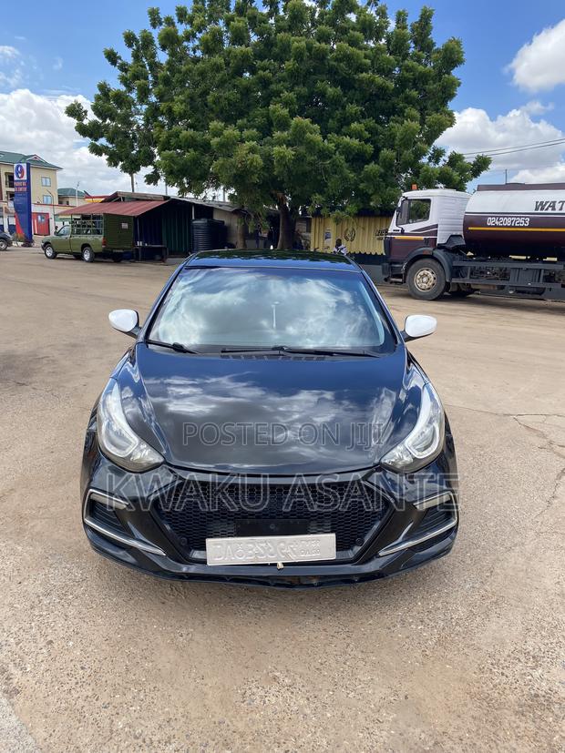 Hyundai Elantra 2015 Black