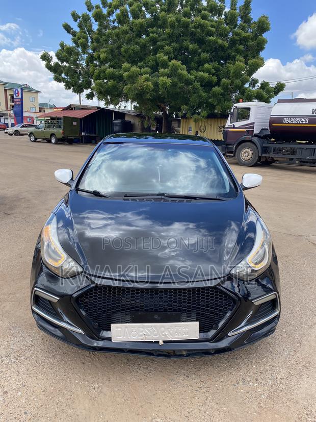 Hyundai Elantra 2015 Black