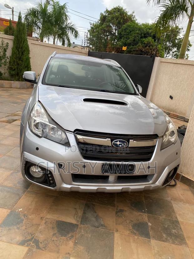 Subaru Outback 2014 Silver
