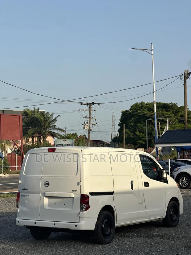 Nissan NP200 2019 White