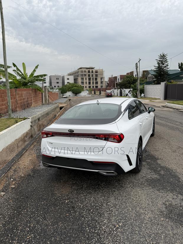 Kia K5 1.6 T-GDI 2021 White
