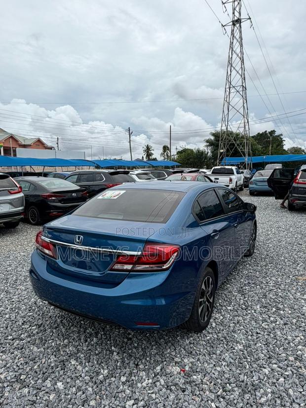 Honda Civic 2015 Blue