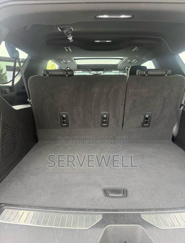Chevrolet Suburban RST 2023 Black