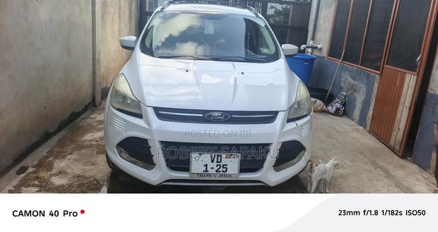 Ford Escape SE 4dr SUV (1.6L 4cyl Turbo 6A) 2015 White