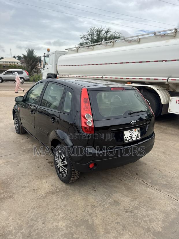 Ford Fiesta 2010 Black
