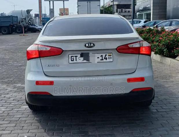 Kia Cerato 2014 White