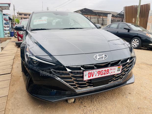 Hyundai Elantra SE 2023 Black