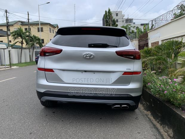 Hyundai Tucson 2019 Silver