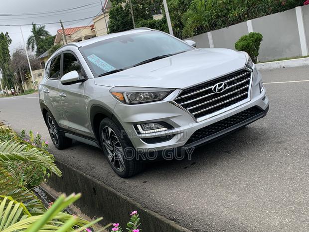 Hyundai Tucson 2019 Silver