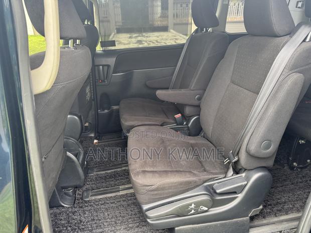 Toyota Voxy 2015 Black