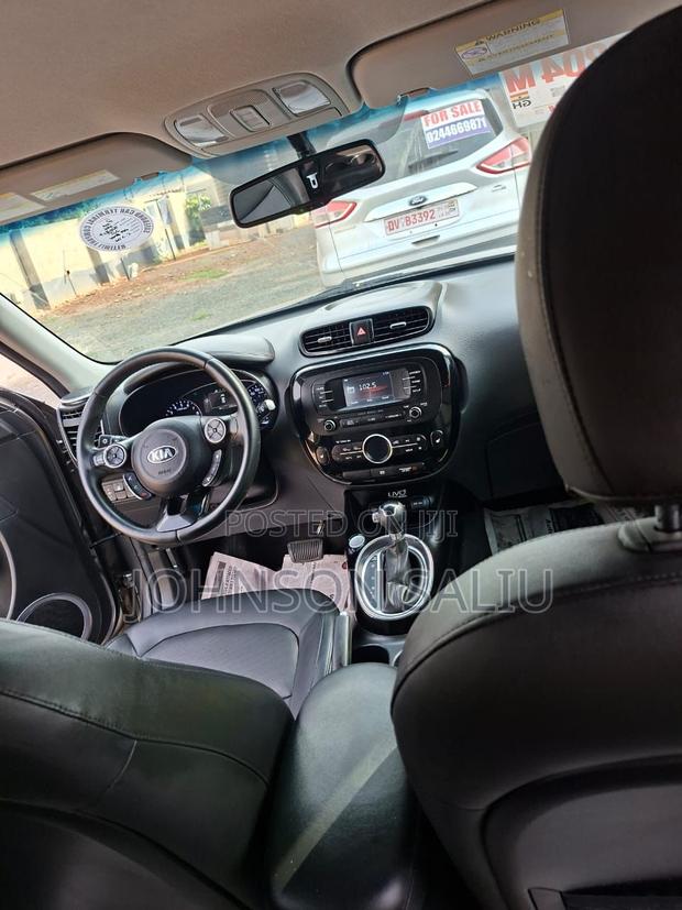 Kia Soul Base Hatchback 2016 Gray