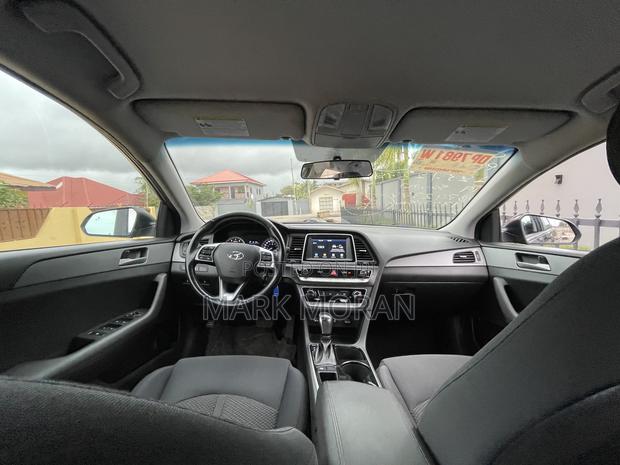 Hyundai Sonata SE 2019 Black