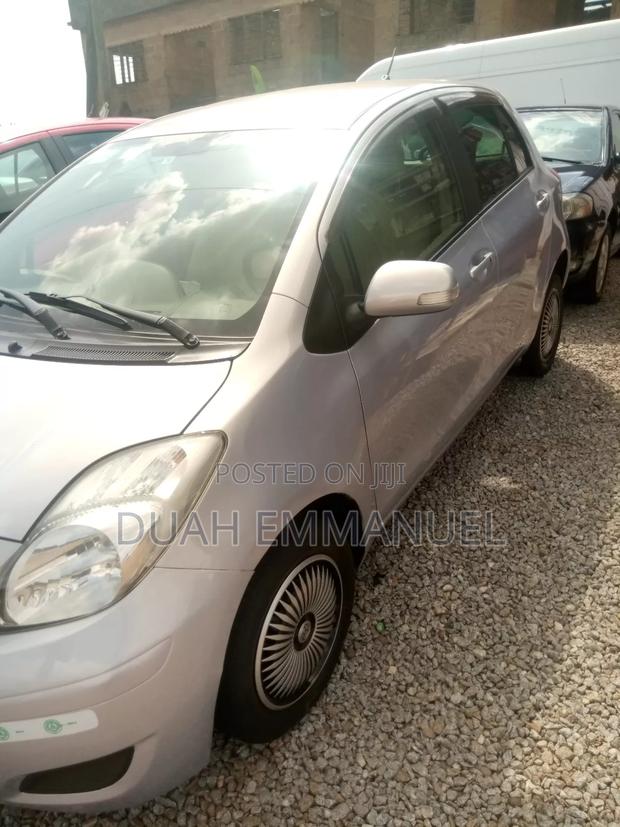Toyota Vitz 1.3 AWD 5dr 2010 Silver