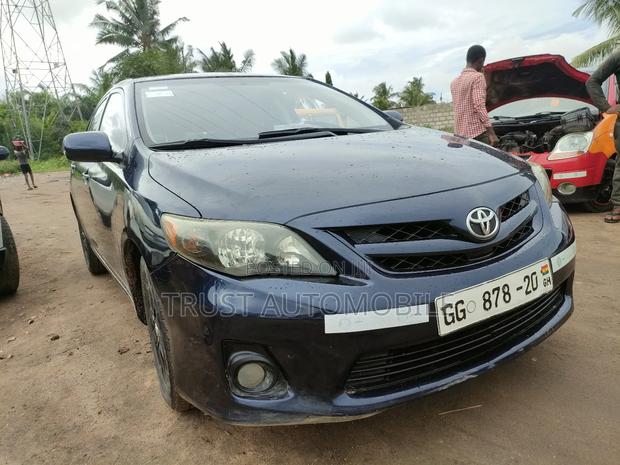 Toyota Corolla LE 4dr Sedan (1.8L 4cyl 4A) 2013 Blue
