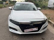 Honda Accord Touring 2018 White for sale