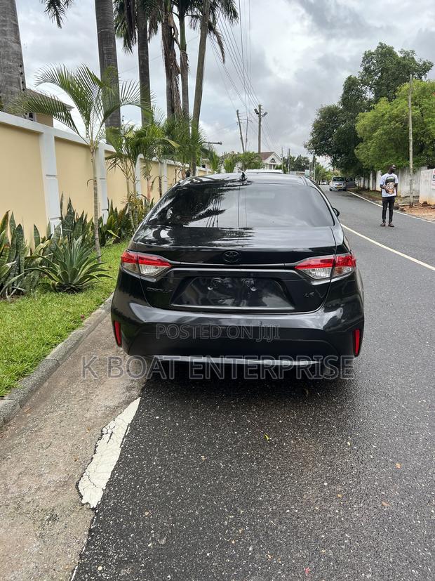 Toyota Corolla LE 2021 Black