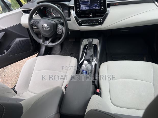 Toyota Corolla LE 2021 Black