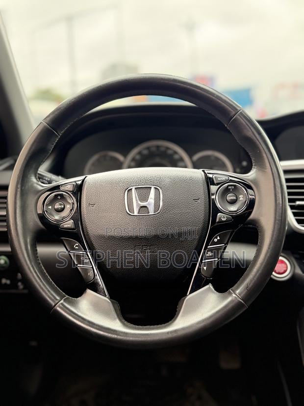 Honda Civic 2017 Red