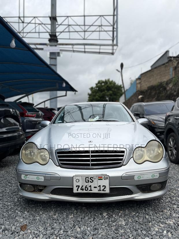 Mercedes-Benz C230 2006 Silver