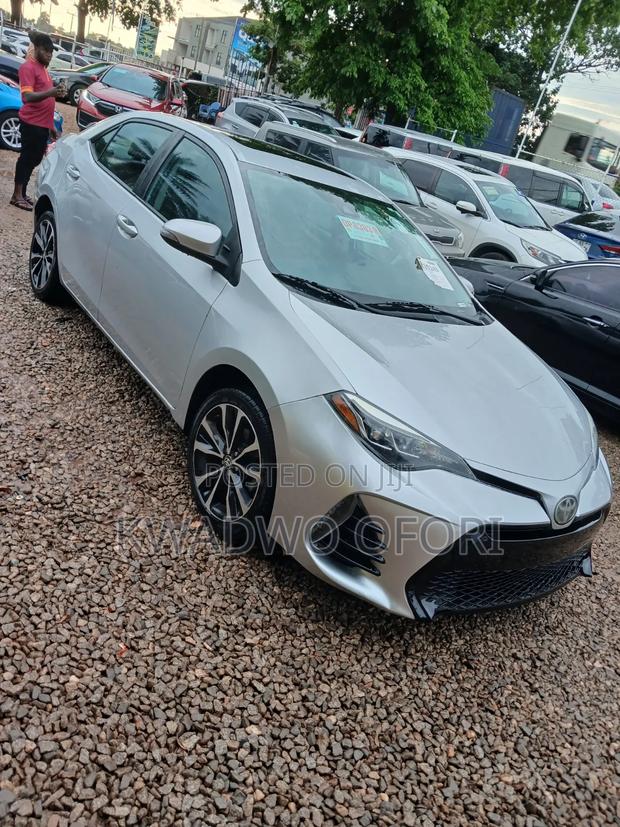Toyota Corolla XSE 4dr Sedan (1.8L 4cyl CVT) 2017 Silver