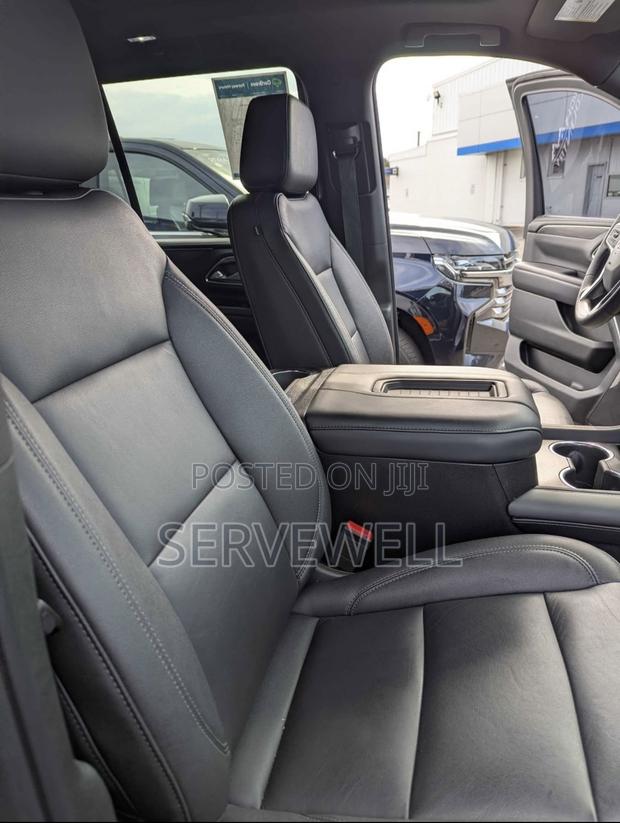 Chevrolet Tahoe Z71 4WD 2023 Gray