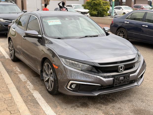 Honda Civic Touring Sedan 2019 Gray
