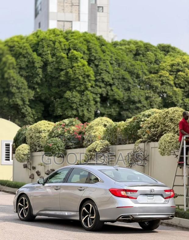 Honda Accord Touring 2.0T 2020 Gray