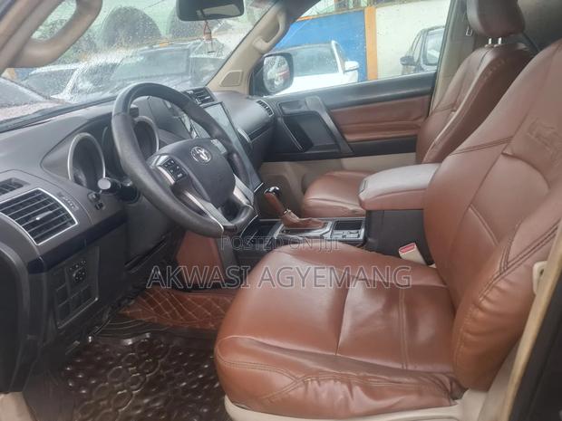 Toyota Land Cruiser Prado 2.7 i 2011 Brown