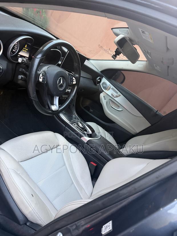 Mercedes-Benz C300 Sport 4Matic Sedan AWD (2.0L 4cyll 7A) 2016 Gray