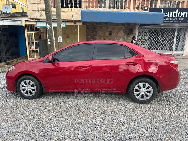 Toyota Corolla 2014 Red