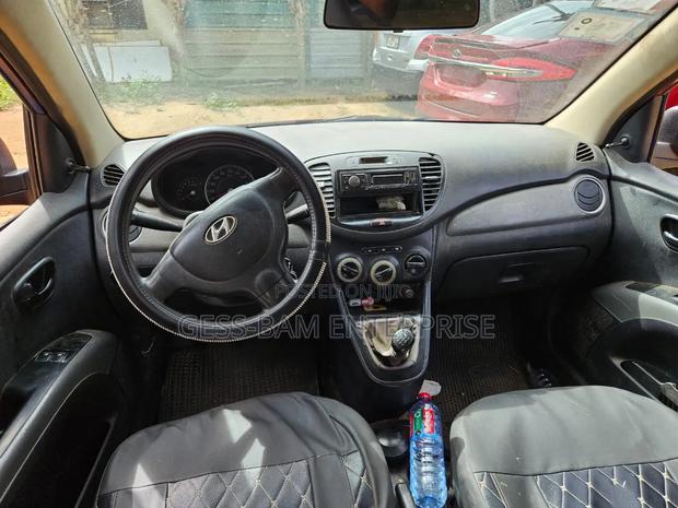 Hyundai I10 1.1 2010 Red