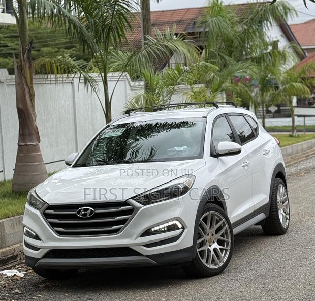 Hyundai Tucson Eco AWD 2017 White